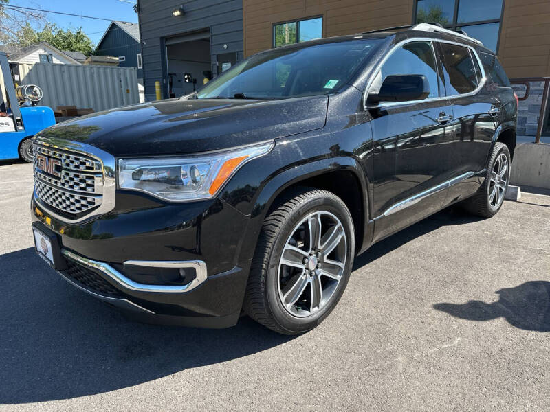 2018 GMC Acadia Denali