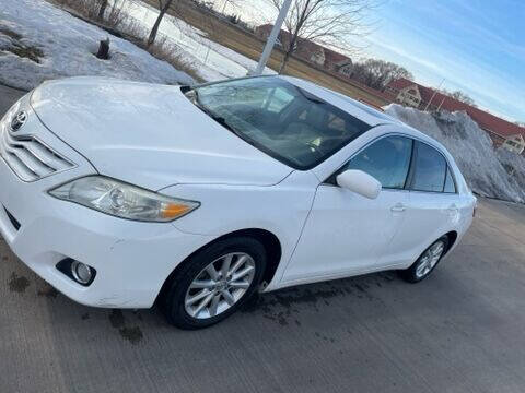 2011 Toyota Camry for sale at United Motors in Saint Cloud MN
