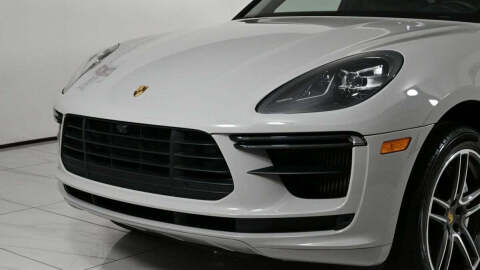 2021 Porsche Macan Turbo
