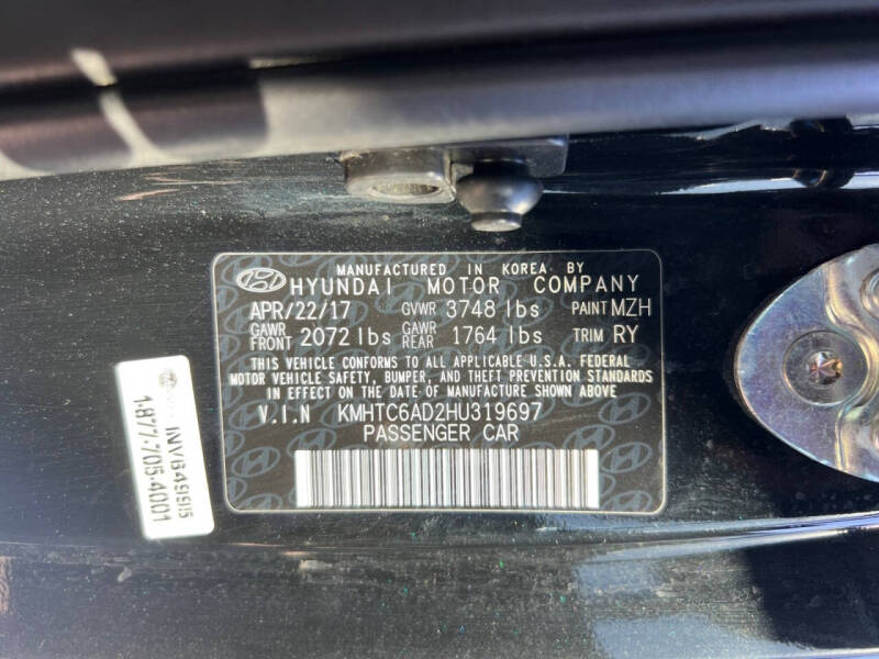 2017 Hyundai Veloster Value Edition