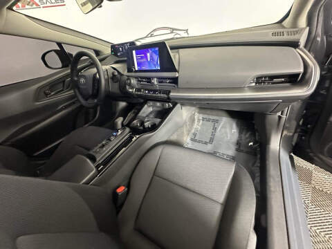 2024 Toyota Prius LE