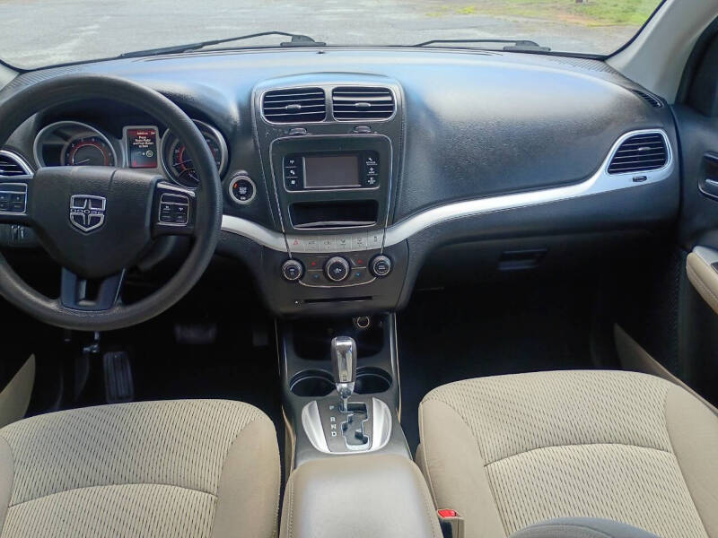 2018 Dodge Journey SE