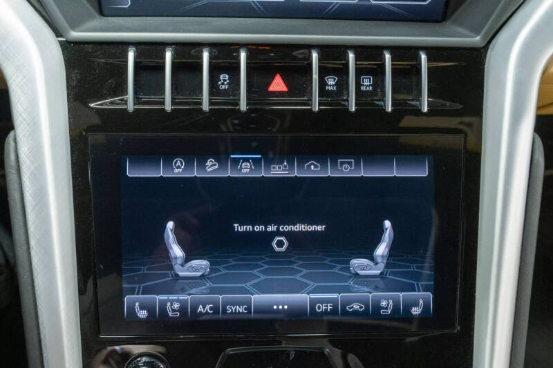 2019 Lamborghini Urus