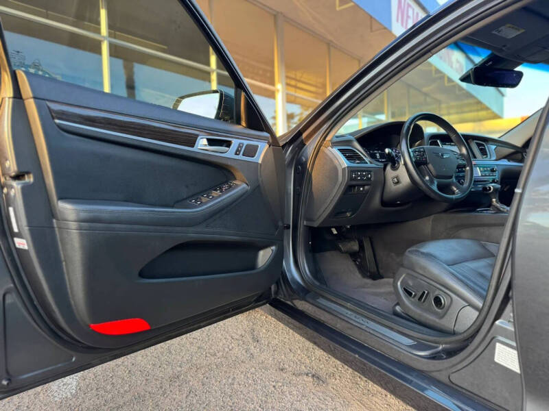 2018 Genesis G80