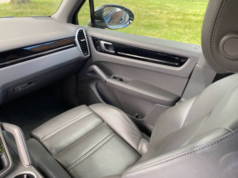 2021 Porsche Cayenne
