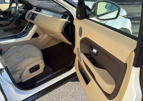 2014 Land Rover Range Rover Evoque Pure Premium