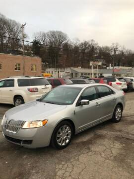 2011 Lincoln MKZ for sale at Showcase Motors in Pittsburgh PA