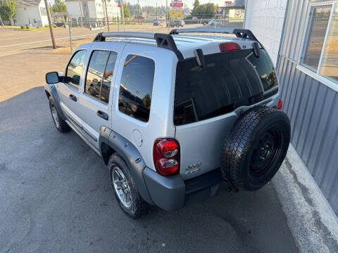 2005 Jeep Liberty Renegade