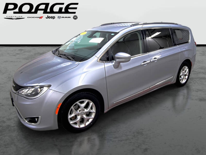 2020 Chrysler Pacifica for sale at Poage Chrysler Dodge Jeep Ram in Hannibal MO