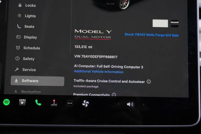 2023 Tesla Model Y Performance