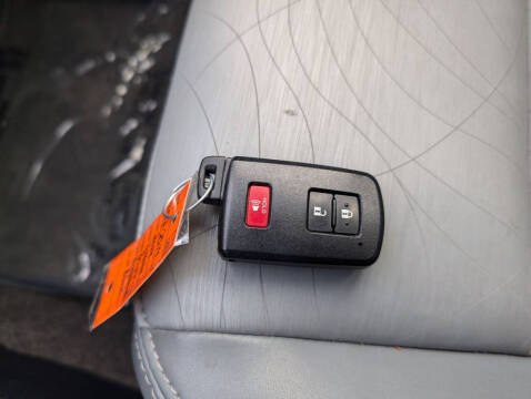 2014 Toyota Prius c Four