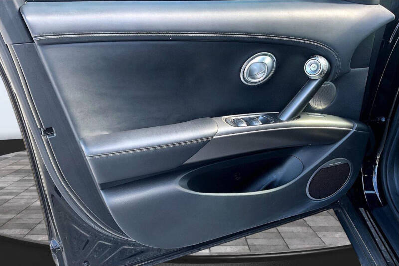 2024 Genesis GV60 Advanced