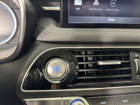 2023 Genesis G70