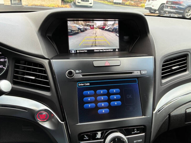 2020 Acura ILX w/Premium