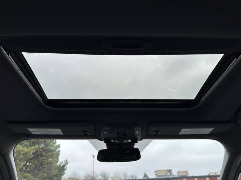 2025 Toyota Sienna XLE 7-Passenger