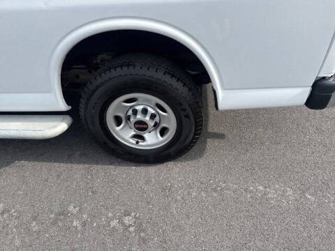 2021 GMC Savana 2500