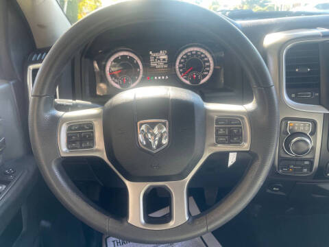 2021 RAM 1500 Classic SLT