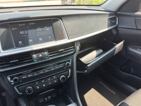 2019 Kia Optima LX