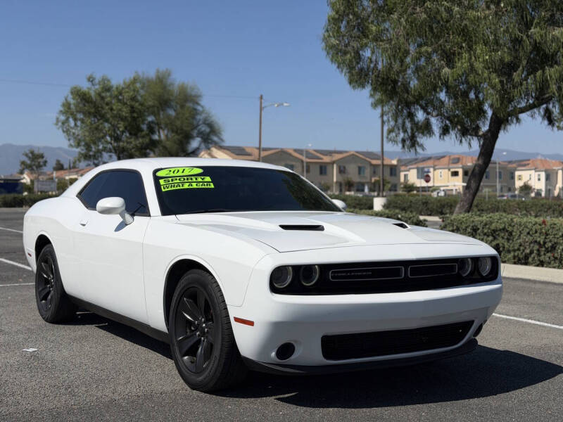 2017 Dodge Challenger SXT
