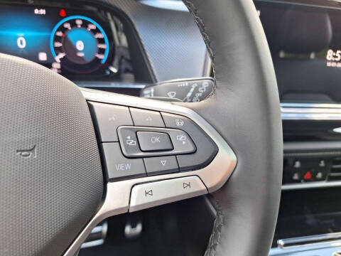 2026 Volkswagen Atlas Cross Sport SEL R-Line Black 4Motion