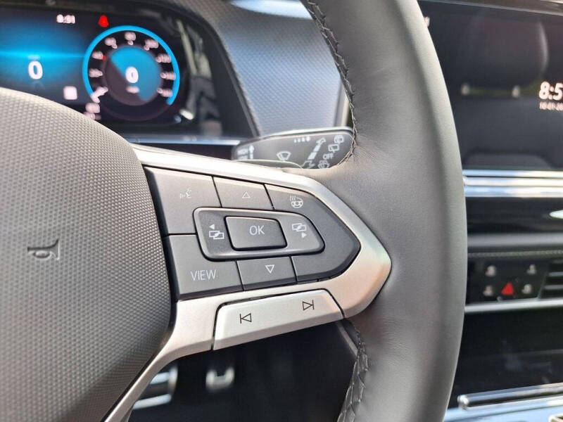 2026 Volkswagen Atlas Cross Sport SEL R-Line Black 4Motion