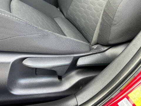 2022 Toyota Corolla Hatchback SE