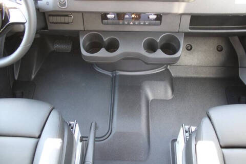 2025 Mercedes-Benz Sprinter