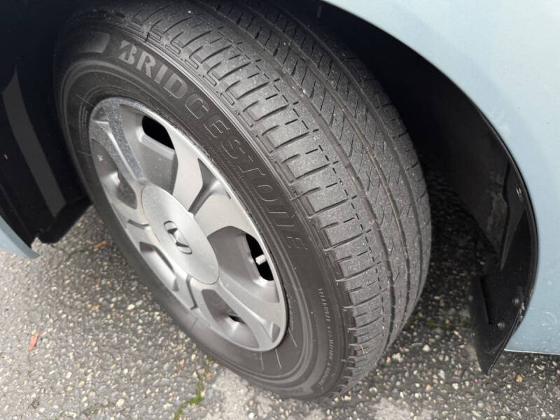 2012 Honda Civic Hybrid w/Navi