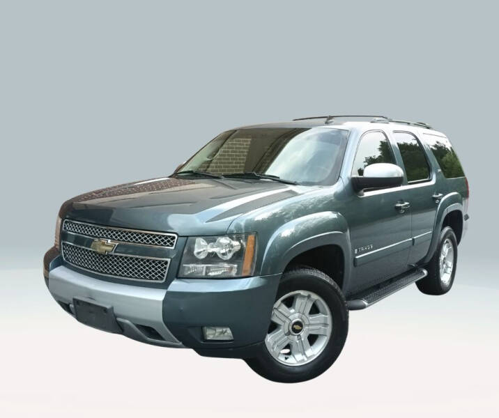 2008 Chevrolet Tahoe LS photo 2