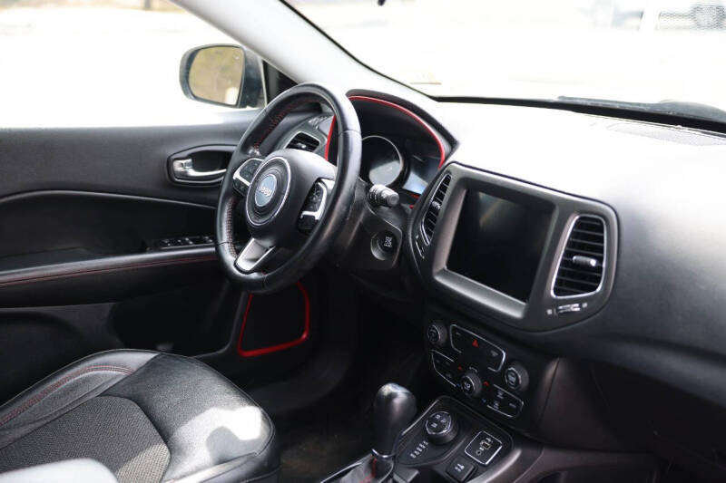 2020 Jeep Compass Trailhawk