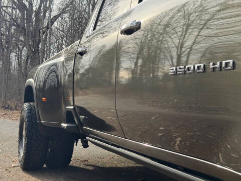 2022 Chevrolet Silverado 3500HD High Country