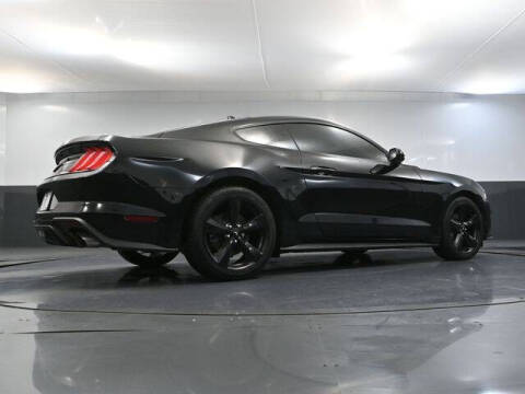 2022 Ford Mustang EcoBoost