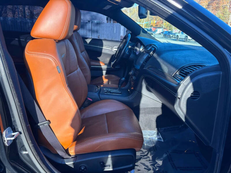 2014 Chrysler 300 SRT8