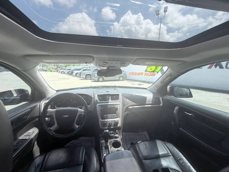 2016 GMC Acadia Denali
