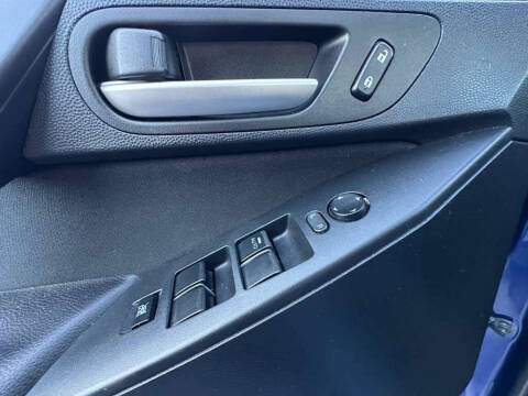 2013 Mazda MAZDA3 i Touring