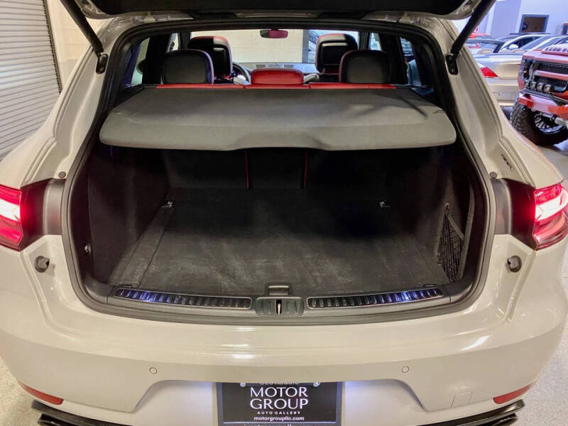 2021 Porsche Macan GTS