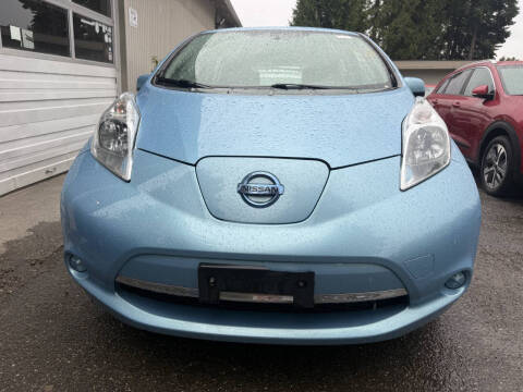2015 Nissan LEAF S