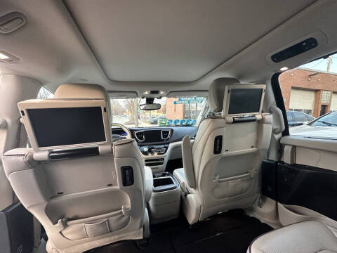 2017 Chrysler Pacifica Limited