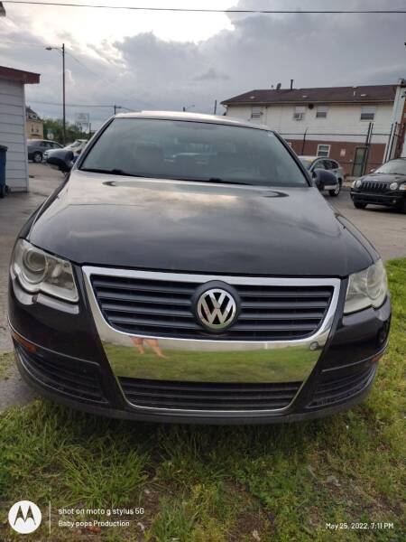 2006 Volkswagen Passat for sale at Double Take Auto Sales LLC in Dayton OH