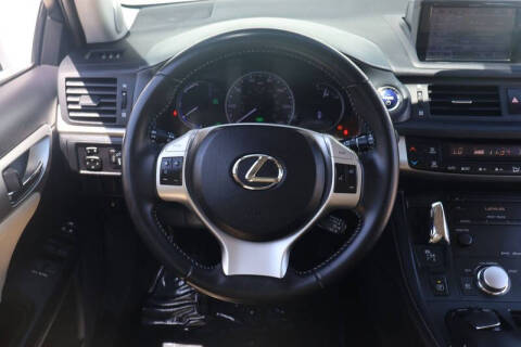 2013 Lexus CT 200h