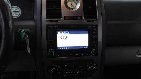 2006 Chrysler 300 SRT-8