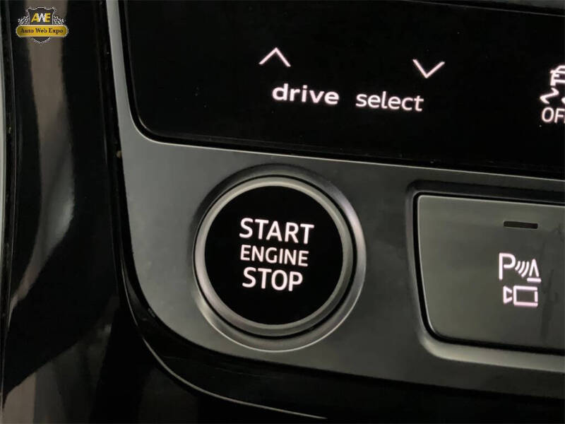 2023 Audi Q8 quattro Prestige 55 TFSI