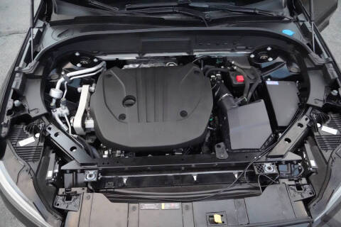 2025 Volvo XC60 B5 Plus Dark Theme