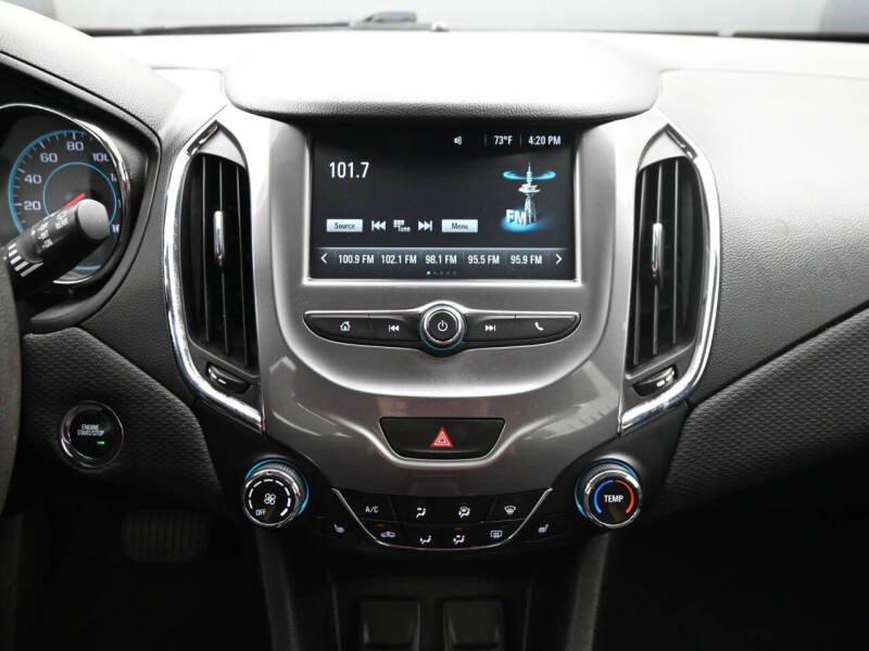 2017 Chevrolet Cruze LT Auto