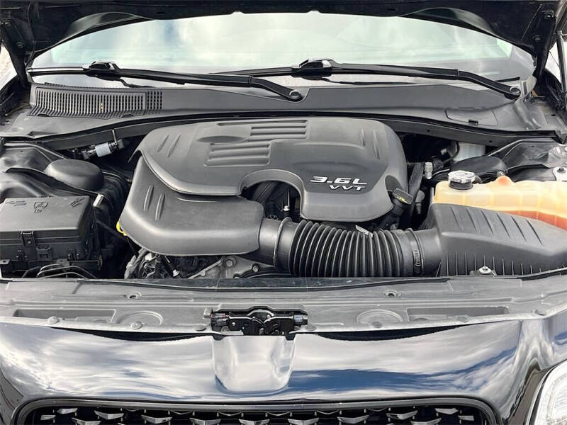 2021 Chrysler 300 Touring