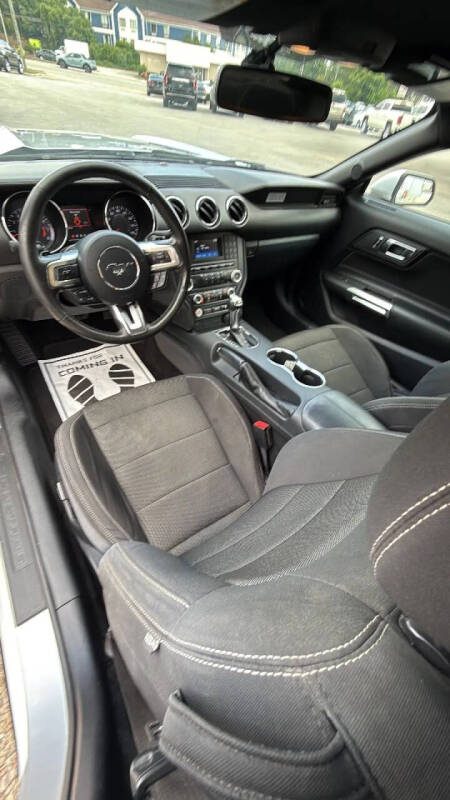 2015 Ford Mustang V6
