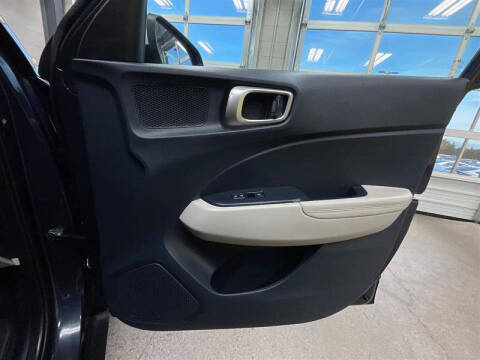 2021 Hyundai Venue Denim