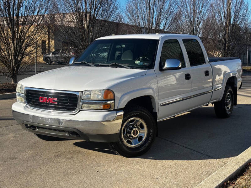 GMC Sierra's photo