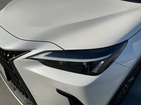 2024 Lexus NX 250 Premium