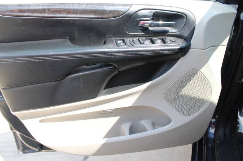 2013 Dodge Grand Caravan SXT